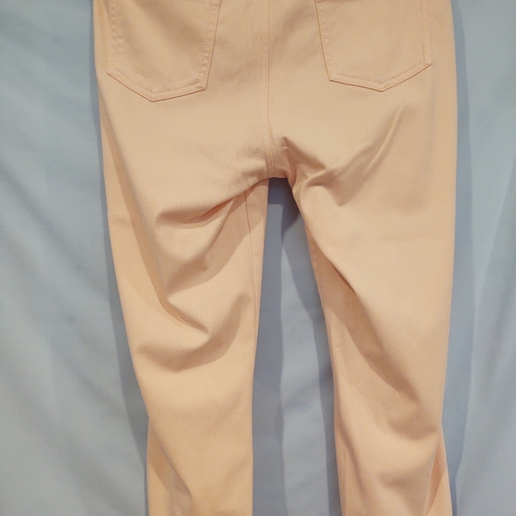 Capris - Picture 2 of 2